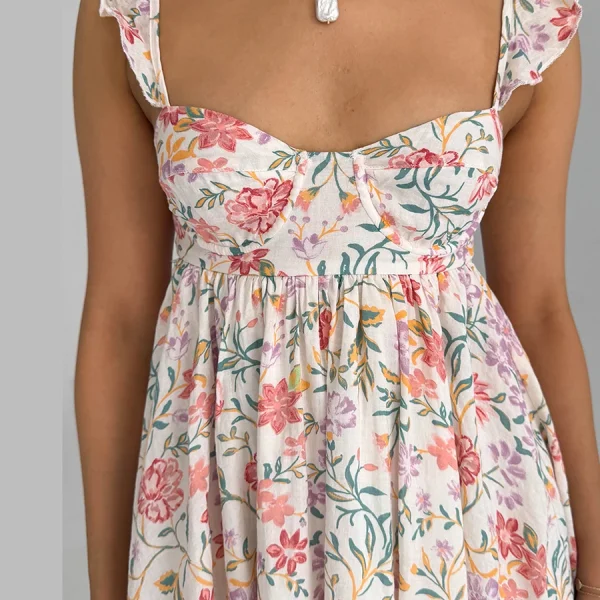 Flirty Floral Print Short Dress w/ Sexy Sweetheart Neckline